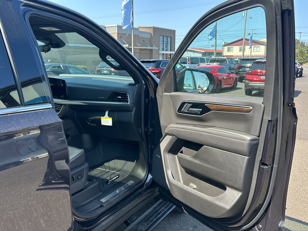 New 2026 Chevrolet Tahoe High Country AWD/4WD image 29