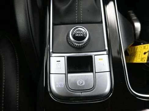 New 2025 Kia Telluride LX FWD image 24