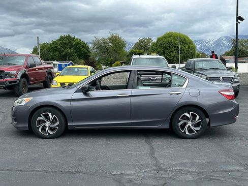 Used 2016 Honda Accord LX image 7