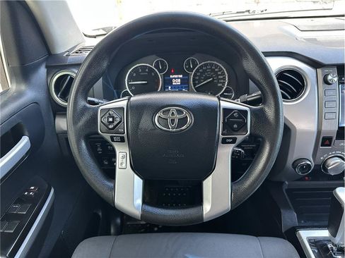 Used 2016 Toyota Tundra SR5 w/ TRD Off Road Package AWD/4WD image 20
