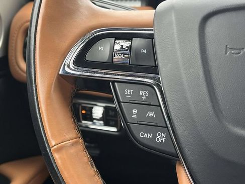 Used 2023 Lincoln Nautilus Black Label AWD/4WD image 29