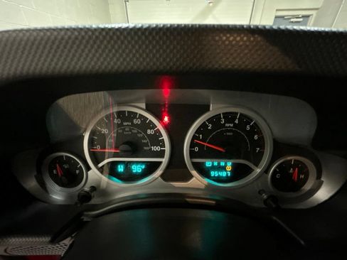 Used 2010 Jeep Wrangler Sport AWD/4WD image 17