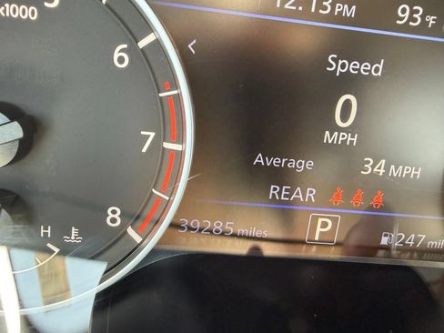 Used 2025 Nissan Altima 2.5 SV FWD image 13