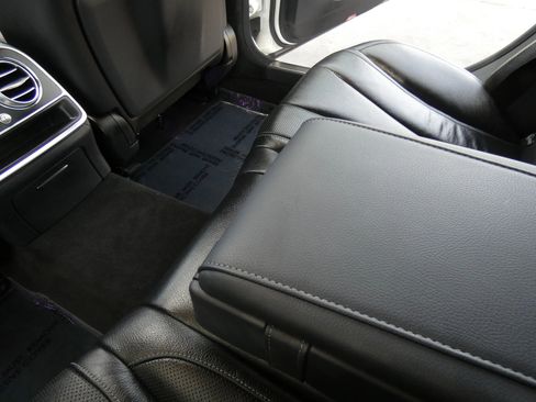 Used 2019 Mercedes-Benz S 450 Sedan image 47