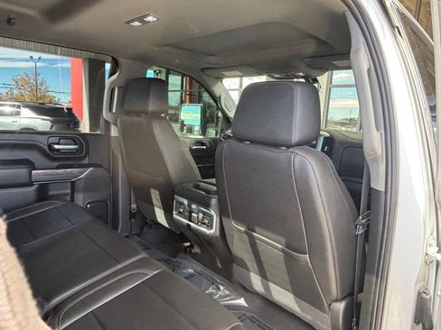 Used 2022 Chevrolet Silverado 2500 LTZ image 19