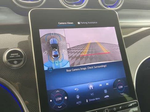 Used 2026 Mercedes-Benz GLC 300 4MATIC image 31