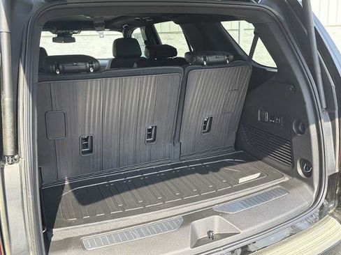 New 2026 GMC Yukon Denali w/ Sun & Power Step Package image 32