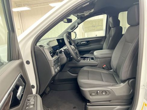 New 2026 Chevrolet Suburban LS AWD/4WD image 20