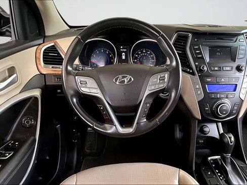 Used 2016 Hyundai Santa Fe Sport w/ Option Group 03 FWD image 8