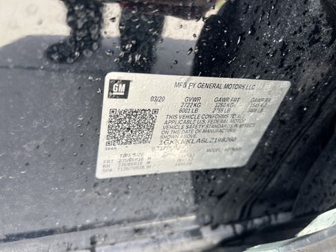 Used 2020 GMC Acadia SLE image 32