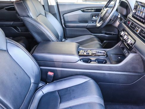 Certified 2023 Honda Pilot EX-L image 19