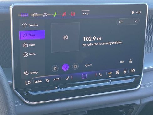 New 2026 Volkswagen Tiguan SE R-Line FWD image 22