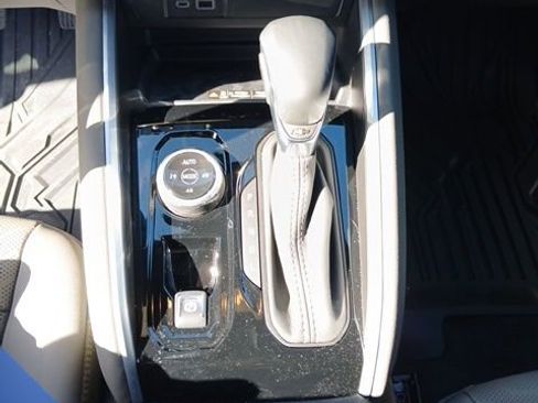 Used 2026 Chevrolet Colorado ZR2 w/ Technology Package image 20