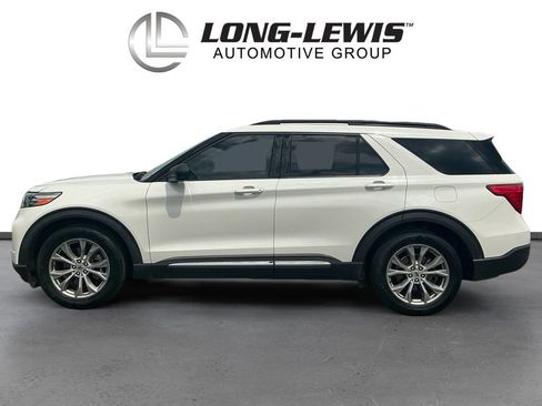 Certified 2020 Ford Explorer XLT w/ Equipment Group 202A RWD image 2