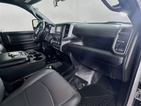 Used 2024 RAM 5500 Tradesman w/ Max Tow Package image 9