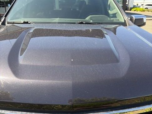 Used 2022 Chevrolet Silverado 1500 LT image 3