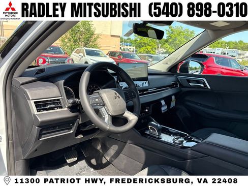 New 2026 Mitsubishi Outlander Trail Edition AWD/4WD image 4