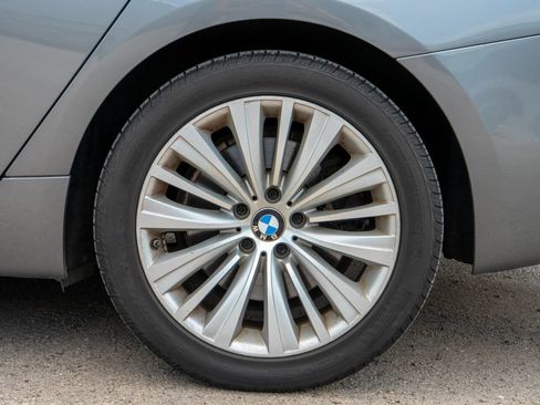 Used 2016 BMW 535i Gran Turismo RWD image 21