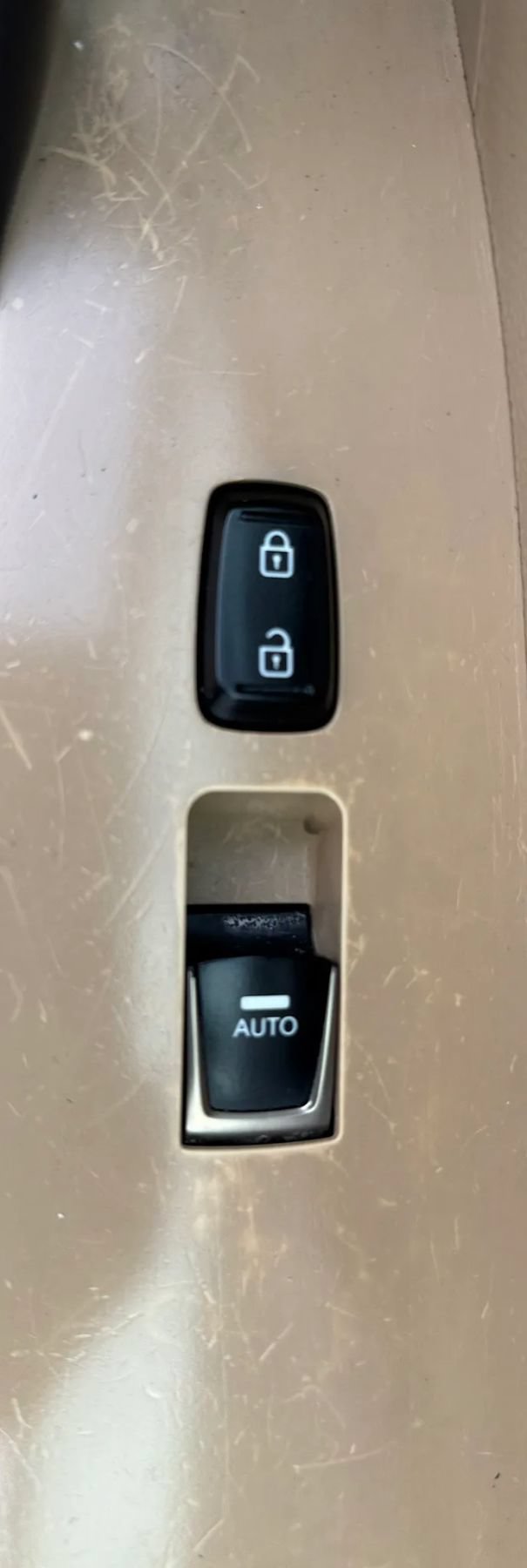 Used 2013 Hyundai Azera w/ Technology Pkg FWD image 40