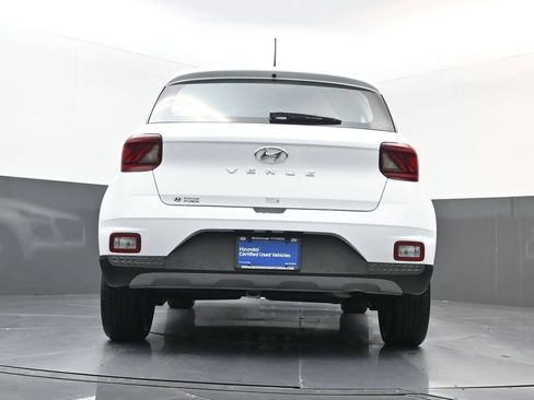 Certified 2026 Hyundai Venue SEL FWD image 26