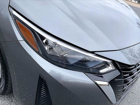 Used 2024 Nissan Sentra SV image 29