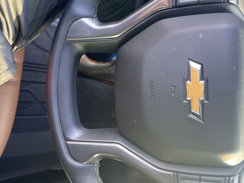 Used 2024 Chevrolet Silverado 1500 High Country w/ High Country Premium Package image 23