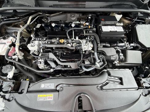 Certified 2025 Toyota Corolla LE FWD image 17