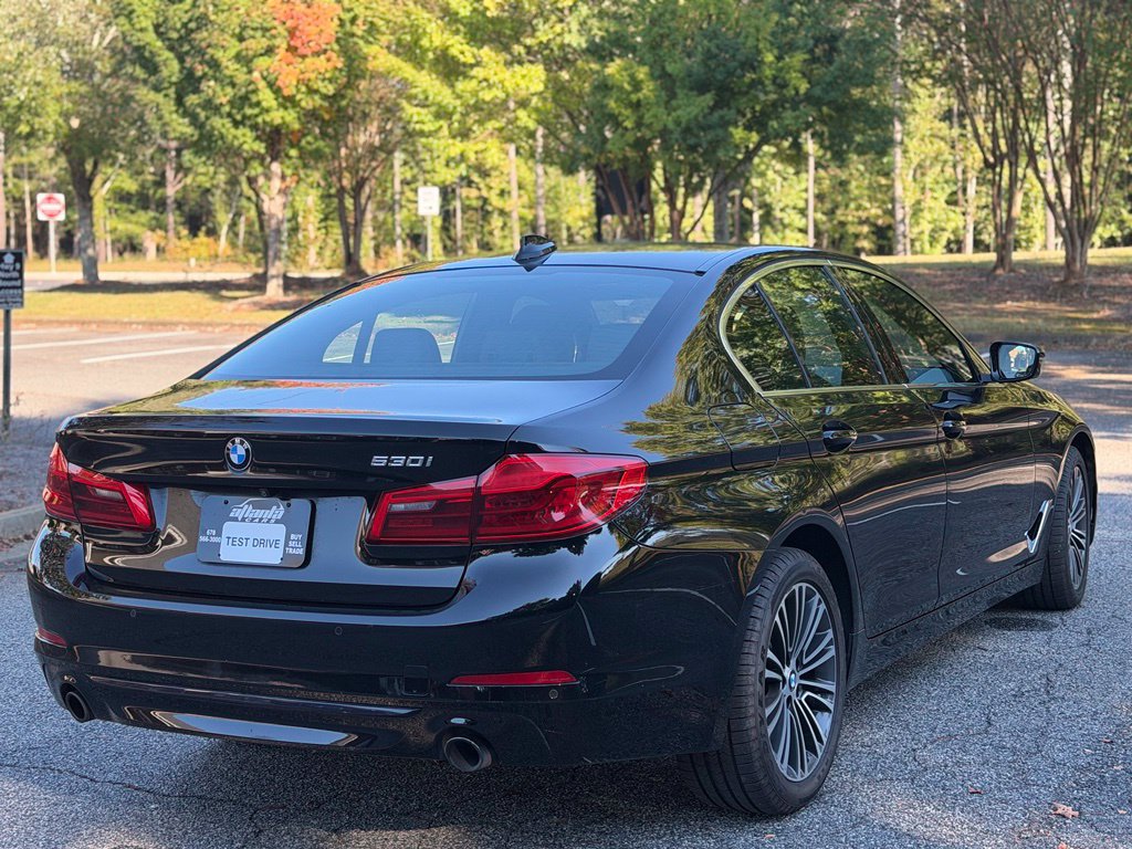 Used 2020 BMW 530i w/ Convenience Package RWD image 5
