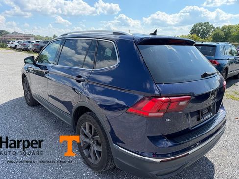 Used 2022 Volkswagen Tiguan SE FWD image 3