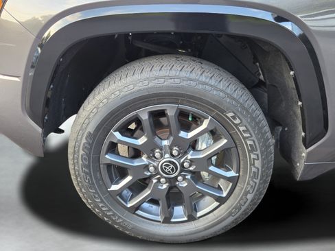 Used 2023 Toyota Tundra Platinum AWD/4WD image 10