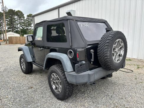 Used 2015 Jeep Wrangler Rubicon w/ Trailer Tow Group AWD/4WD image 6