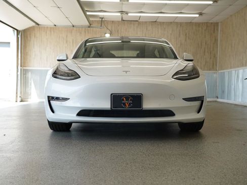 Used 2021 Tesla Model 3 Standard Range Plus RWD image 2