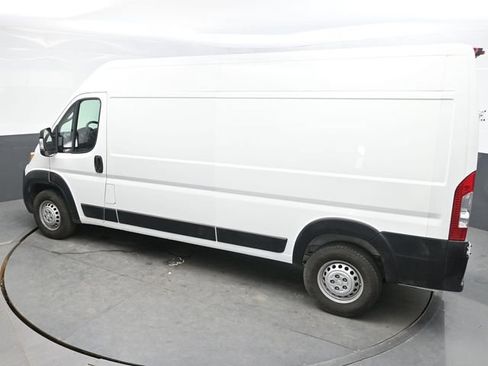 Used 2025 RAM ProMaster 2500 w/ Convenience Group FWD image 27