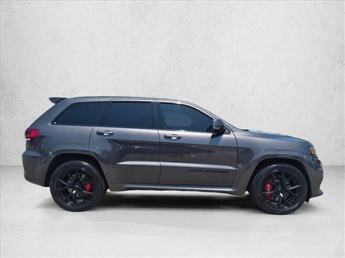 Used 2019 Jeep Grand Cherokee SRT w/ Trailer Tow Group IV AWD/4WD image 4