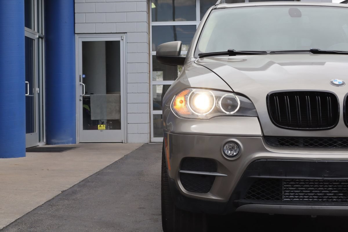 Used 2012 BMW X5 xDrive35i AWD/4WD image 27