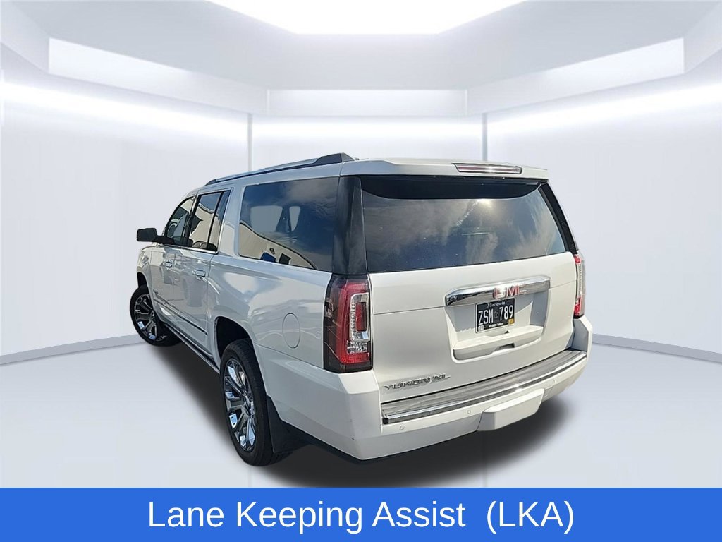 Used 2016 GMC Yukon XL Denali w/ Open Road Package AWD/4WD image 6