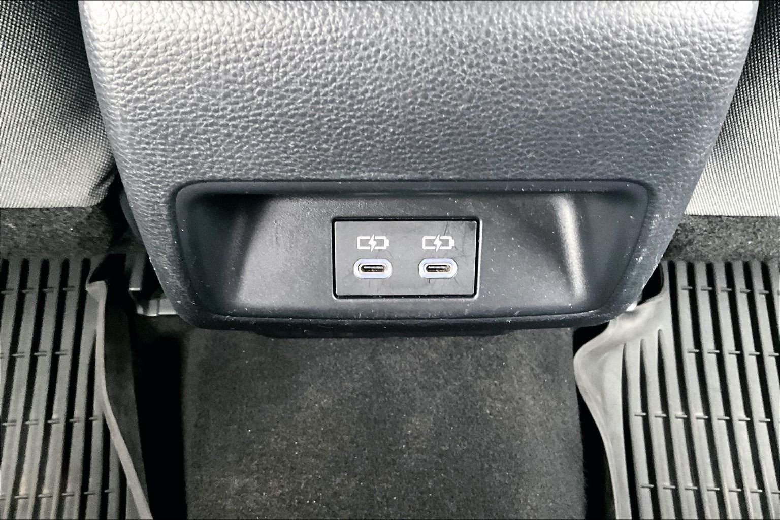 Used 2026 Toyota Corolla LE w/ LE Premium Package FWD image 31