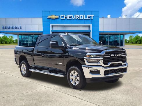 Used 2026 RAM 2500 Big Horn AWD/4WD image 1
