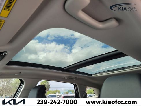 New 2026 Kia Sportage SX FWD image 20