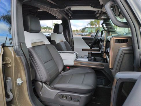 Used 2024 GMC Hummer EV 3X w/ Extreme Off-Road Package image 31