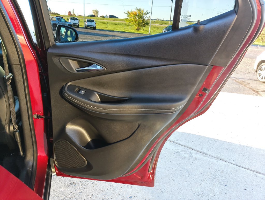 Used 2025 Buick Encore GX Preferred AWD/4WD image 22