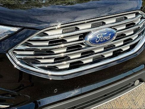 Certified 2021 Ford Edge Titanium w/ Cargo Accessory Package AWD/4WD image 27