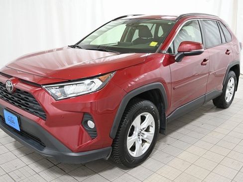 Used 2019 Toyota RAV4 XLE image 16