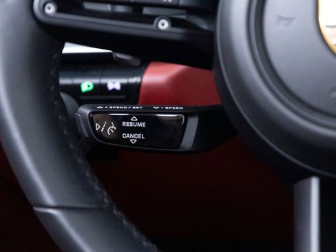 Certified 2025 Porsche 911 Turbo AWD/4WD image 27