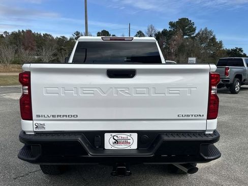 New 2026 Chevrolet Silverado 2500 Custom image 5
