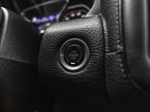 Used 2021 GMC Yukon XL Denali w/ Denali Ultimate Package image 17