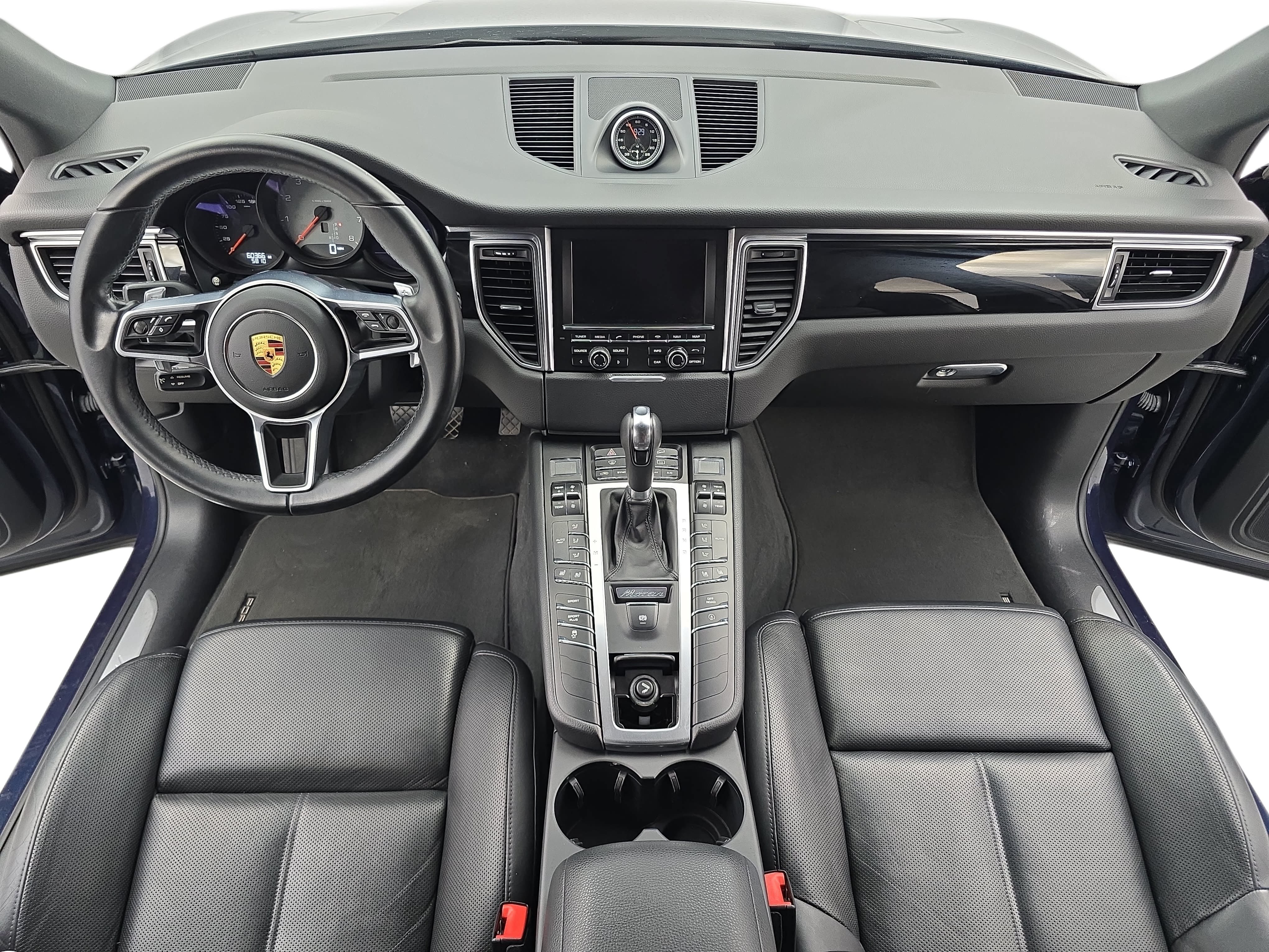 Certified 2016 Porsche Macan S AWD/4WD image 11