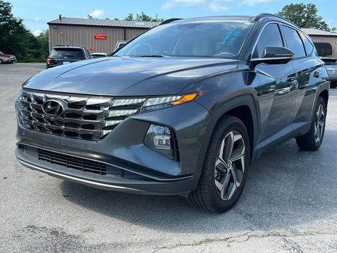 Used 2022 Hyundai Tucson Limited w/ Cargo Package AWD/4WD image 4