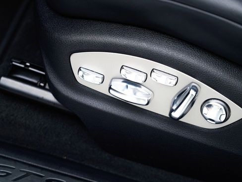 Used 2022 Porsche Macan GTS image 15