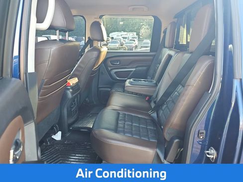 Used 2017 Nissan Titan Platinum Reserve AWD/4WD image 12